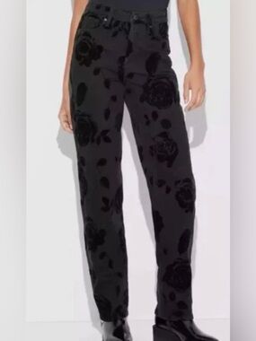 New wild fable Black Floral velvet Straight Leg Pants 4 6 target denim jeans